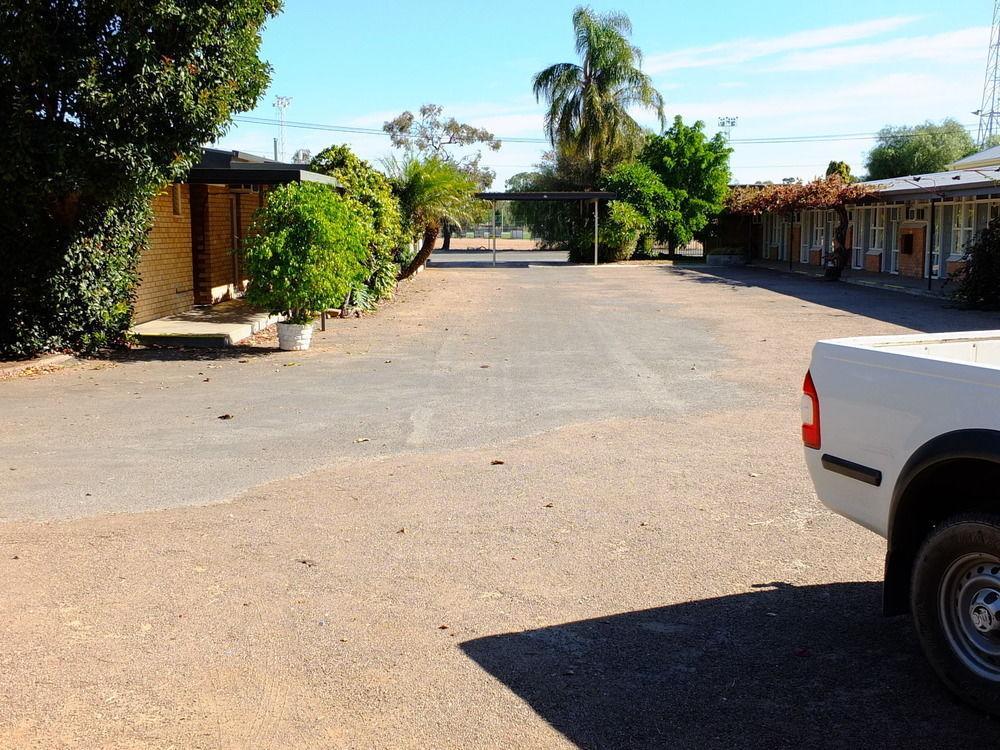 Travelway Motel Port Pirie Buitenkant foto