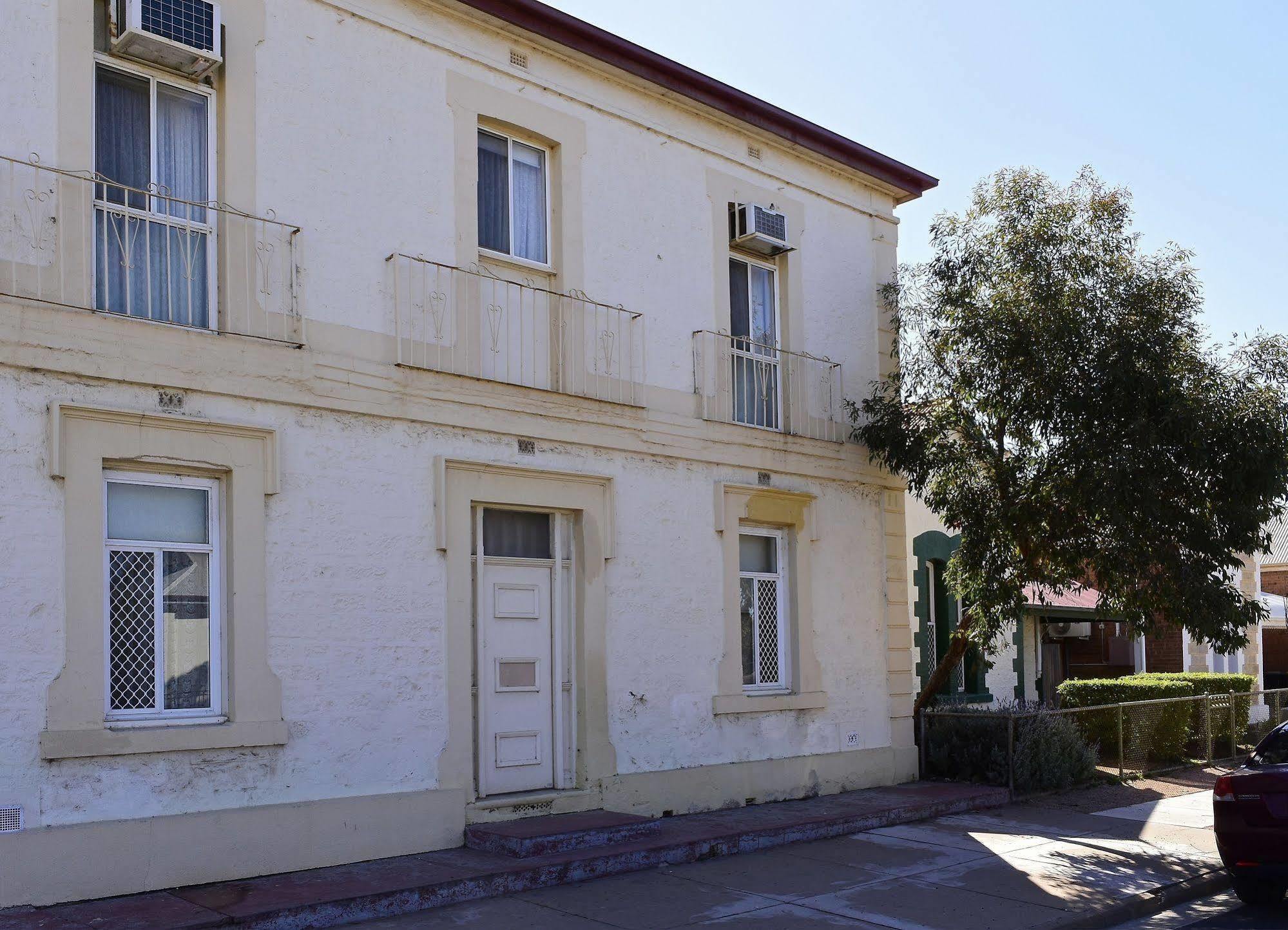 Travelway Motel Port Pirie Buitenkant foto